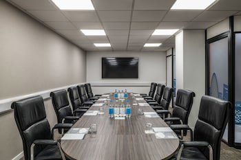 Renaissance London Heathrow Hotel