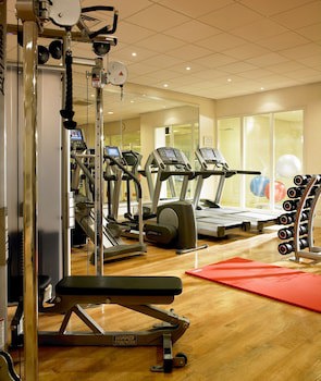 Renaissance London Heathrow Hotel
