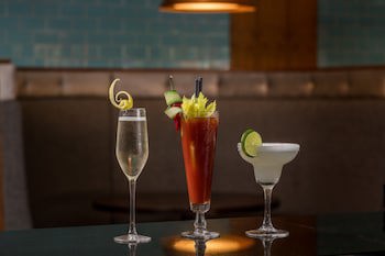 Renaissance London Heathrow Hotel