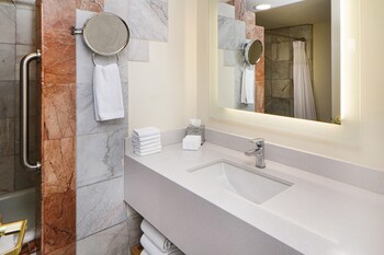 Crowne Plaza Monterrey, An Ihg Hotel