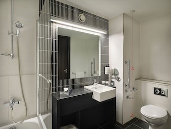 Crowne Plaza Birmingham City Centre, An Ihg Hotel