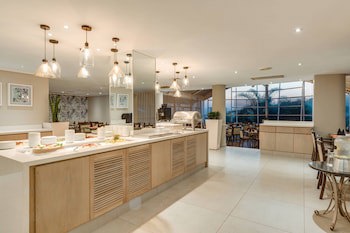 Protea Hotel By Marriott Karridene Beach
