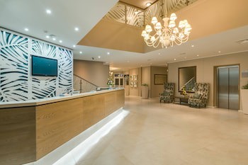 Protea Hotel By Marriott Karridene Beach