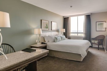 Protea Hotel By Marriott Karridene Beach