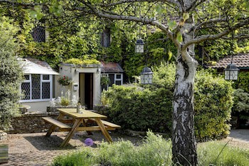 Best Western Compass Inn