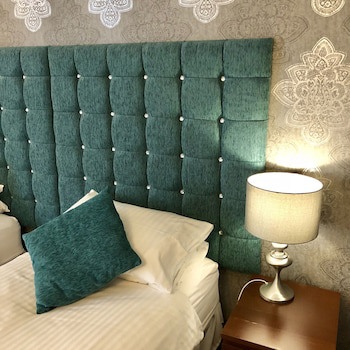 Best Western Compass Inn