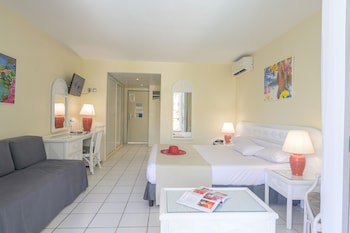Canella Beach Hotel