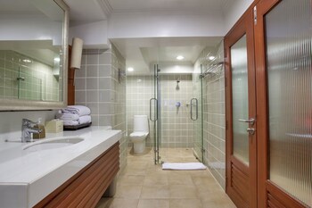 Dusit Thani Pattaya