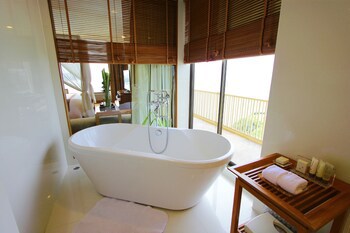 Dusit Thani Pattaya