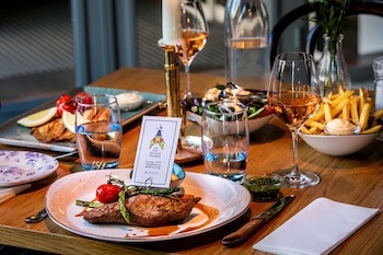 Die Port Van Cleve Hotel