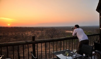 Victoria Falls Safari Club