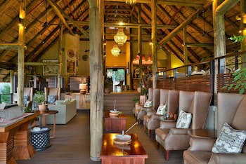 Victoria Falls Safari Club