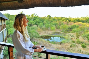 Victoria Falls Safari Club