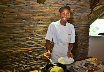 Victoria Falls Safari Club