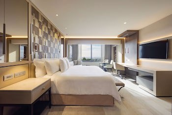 El Embajador, A Royal Hideaway Hotel