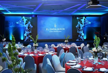 El Embajador, A Royal Hideaway Hotel