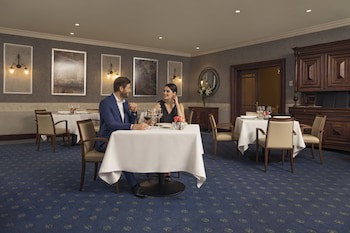 El Embajador, A Royal Hideaway Hotel