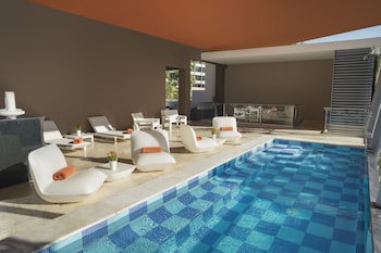 El Embajador, A Royal Hideaway Hotel