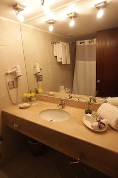 Almacruz Hotel Y Centro De Convenciones