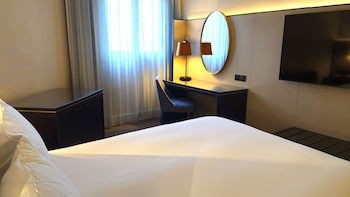 Columbus Hotel Monte-Carlo, Curio Collection By Hilton