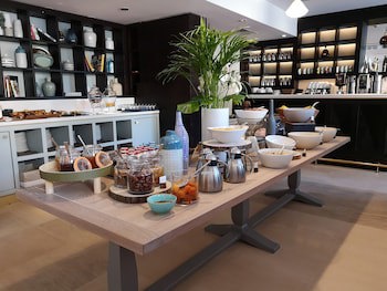 Columbus Hotel Monte-Carlo, Curio Collection By Hilton