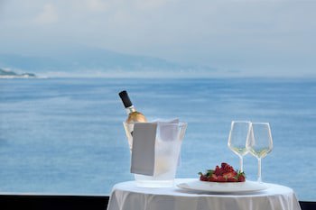 Columbus Hotel Monte-Carlo, Curio Collection By Hilton