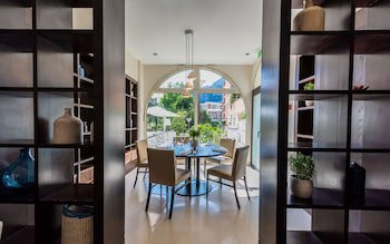 Columbus Hotel Monte-Carlo, Curio Collection By Hilton