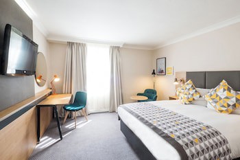 Holiday Inn Farnborough, An Ihg Hotel