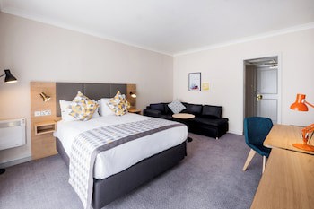 Holiday Inn Farnborough, An Ihg Hotel