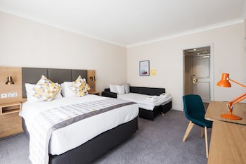 Holiday Inn Farnborough, An Ihg Hotel