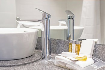 Holiday Inn Farnborough, An Ihg Hotel
