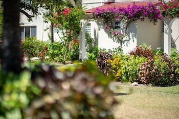 Antigua Village Beach Resort
