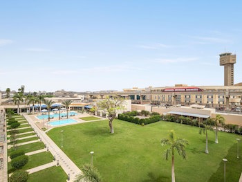 Novotel Cairo Airport galeri fotoğrafı