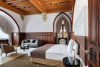 Chateau D Ouchy