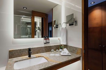 Avani Royal Zona T Bogota