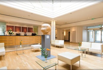 Hotel Kaiserin Augusta fotoğrafı