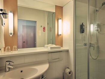ibis Dusseldorf Hauptbahnhof fotoğrafı