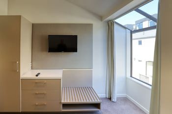 Garden Court Suites And Apartments