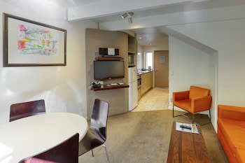 Garden Court Suites And Apartments