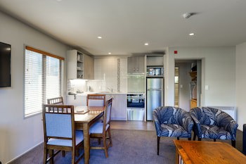 Garden Court Suites And Apartments
