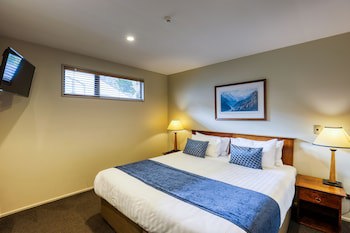 Garden Court Suites And Apartments