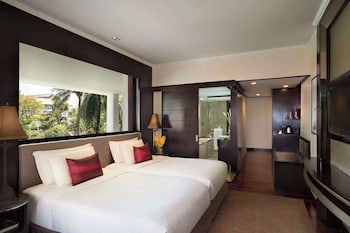 Anantara Riverside Bangkok Resort