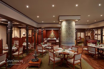 Cinnamon Lakeside Colombo
