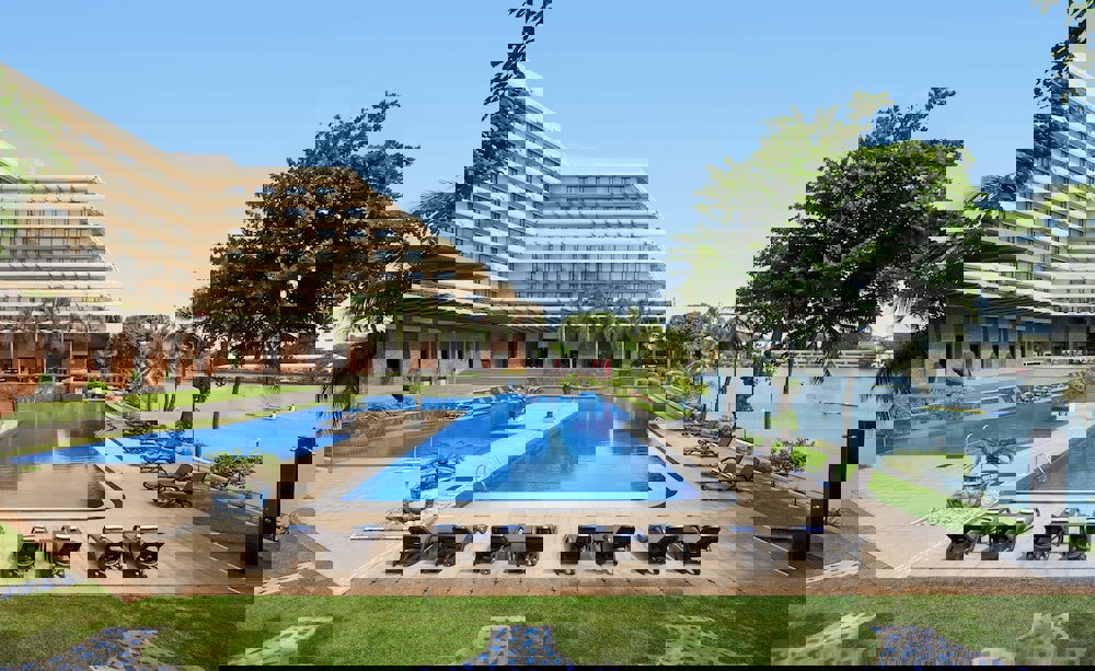 Cinnamon Lakeside Colombo