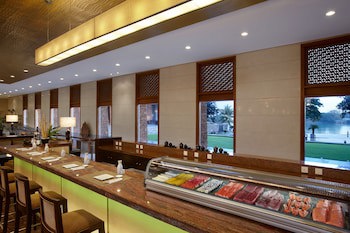 Cinnamon Lakeside Colombo