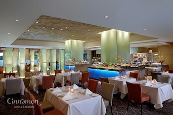 Cinnamon Lakeside Colombo