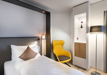 Crowne Plaza Dusseldorf-Neuss by IHG galeri fotoğrafı