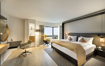 Crowne Plaza Dusseldorf-Neuss by IHG galeri fotoğrafı