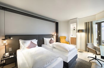 Crowne Plaza Dusseldorf-Neuss by IHG galeri fotoğrafı