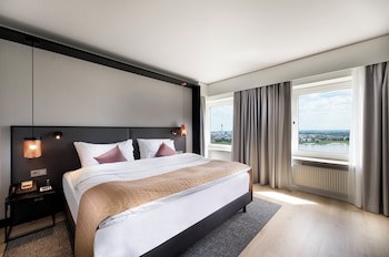 Crowne Plaza Dusseldorf-Neuss by IHG galeri fotoğrafı